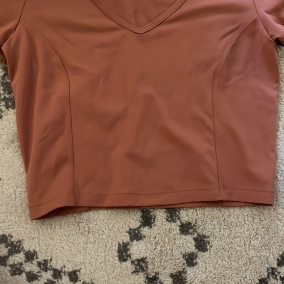 Casual crop. Great material for gym or lounge. - Picture 3 of 3